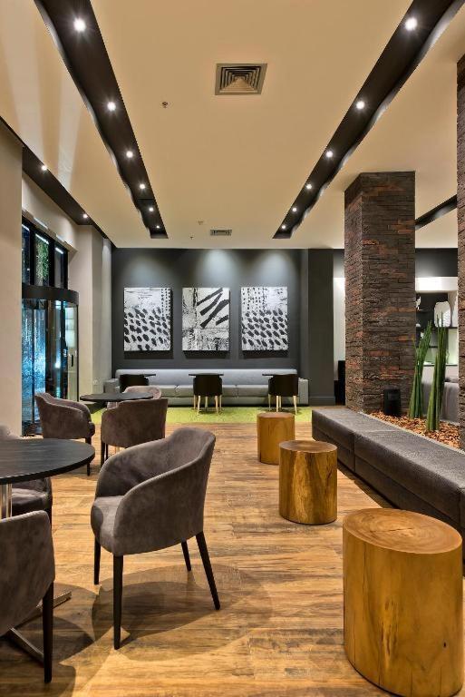 In Avenida Ibirapuera , Luxuoso , Custo Beneficio Apartamento
