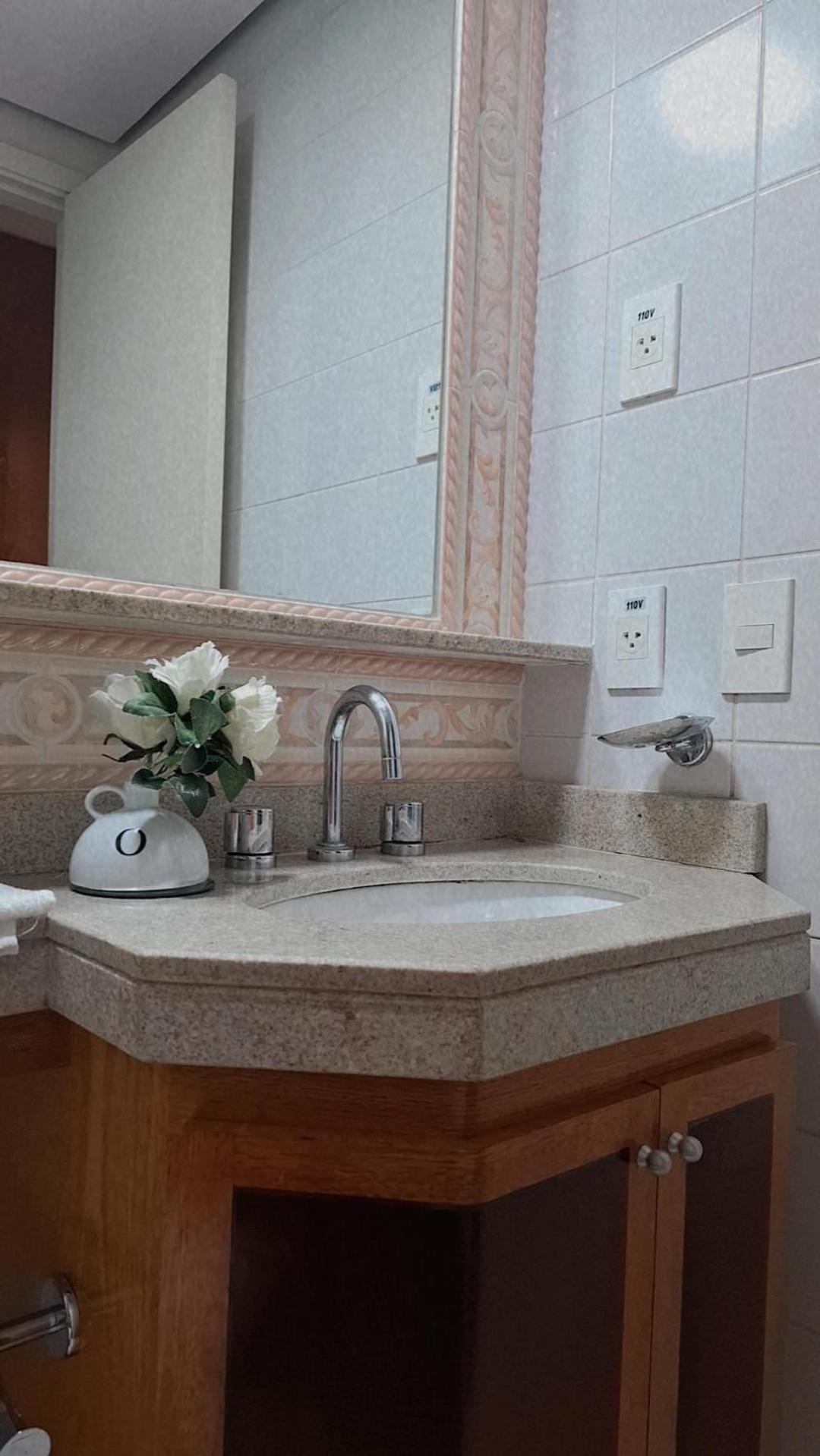 Apartamento In Avenida Ibirapuera , Luxuoso , Custo Beneficio *